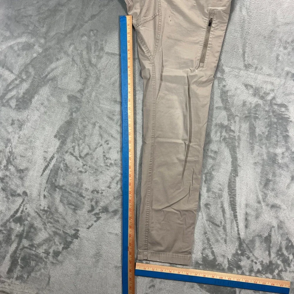 Vuori Ripstop Climber Pant Men Medium Khaki Tan V412 Outdoor Hiking Stretch